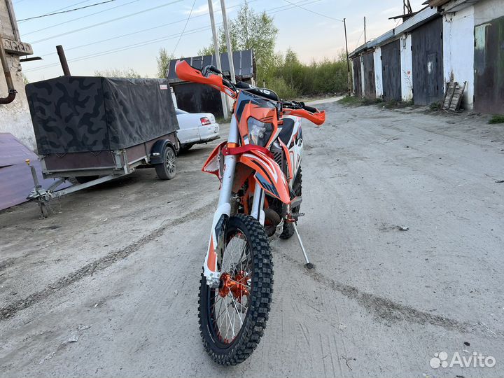 Мотоцикл GR8 T250L (2Т)