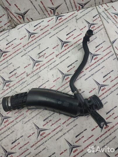 Патрубок воздушный m271 w211 Mercedes