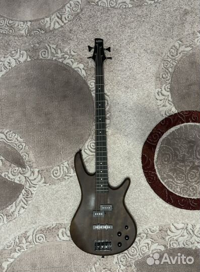 Бас гитара ibanez GIO 4-струнная