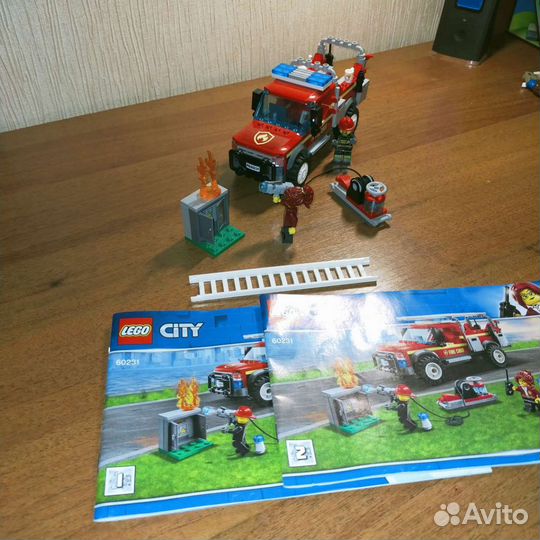 Lego City пожарный автомобиль