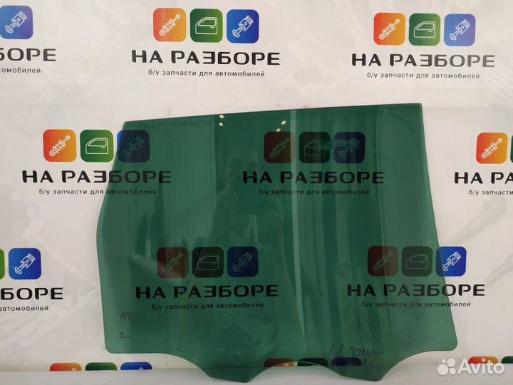 Стекло двери заднее левое Volkswagen Touareg 7P5