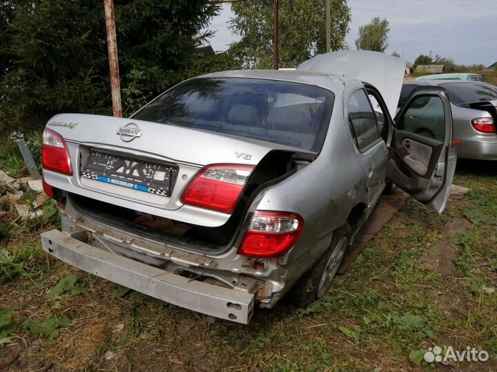 Двери на Nissan maxima а33