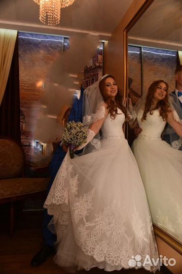 Свадебное платье