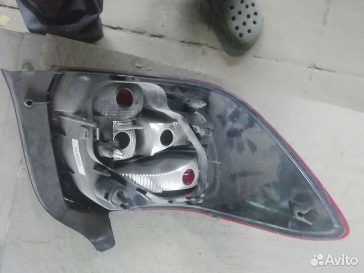 Renault logan 2 2017год фонарь задний