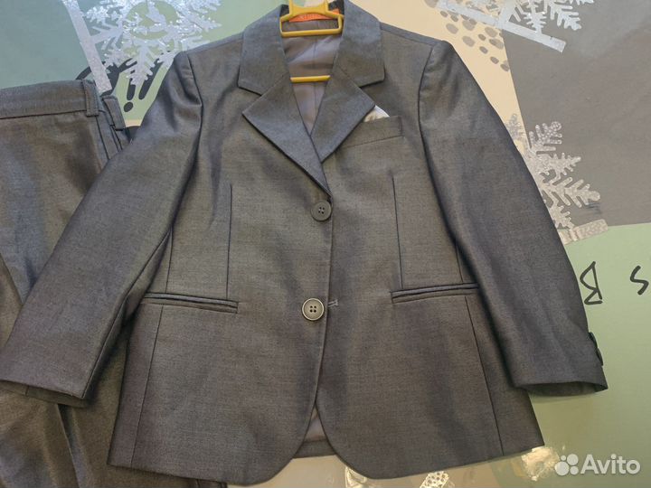 Костюм на мальчика брюки с пиджаком