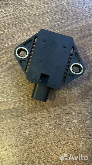 Датчик ускорения BMW E65/E66