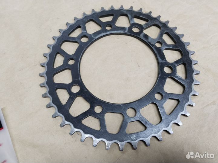 Звезда задняя 43 Honda NC700/750