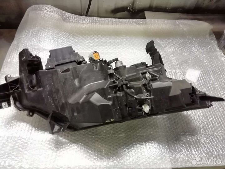 Фара левая mitsubishi ASX 8301D481