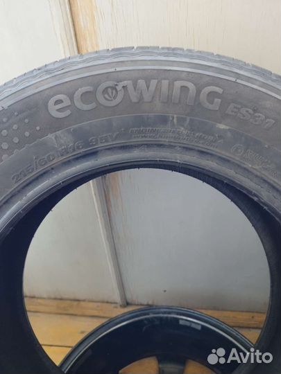 Kumho Ecowing ES31 215/60 R16 95V