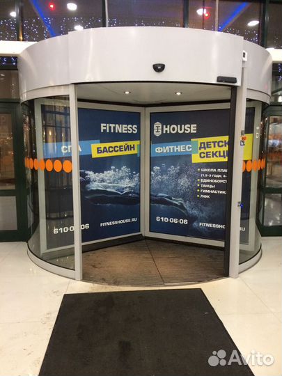 Оклейка окон пленкой