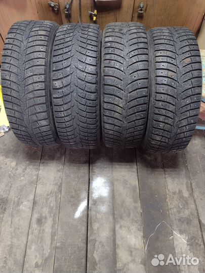 Laufenn I Fit IZ 215/65 R16