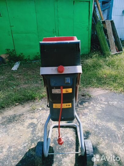 Электрический измельчитель садовый