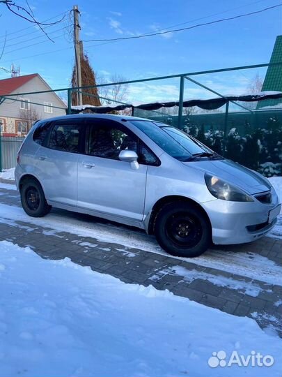 Honda Fit 1.3 CVT, 2003, 303 000 км