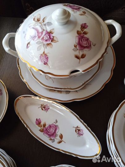 Сервиз столовый