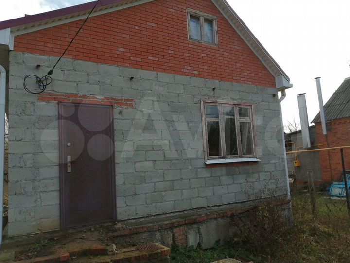 Дом 45 м² на участке 8 сот.