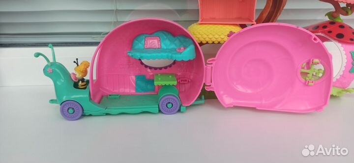 Enchantimals букашки