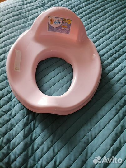 Горшок и сиденье на унитаз
