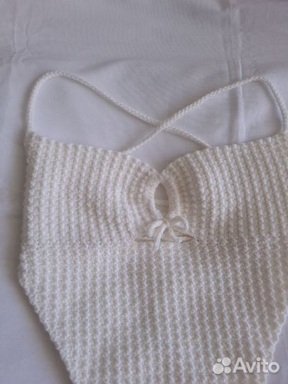 Кроп топ вязаный