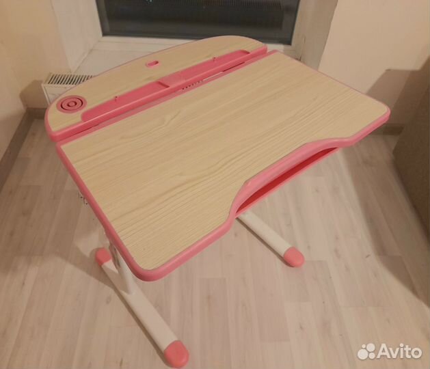 Ортопедическая растущая парта FunDesk до 176см