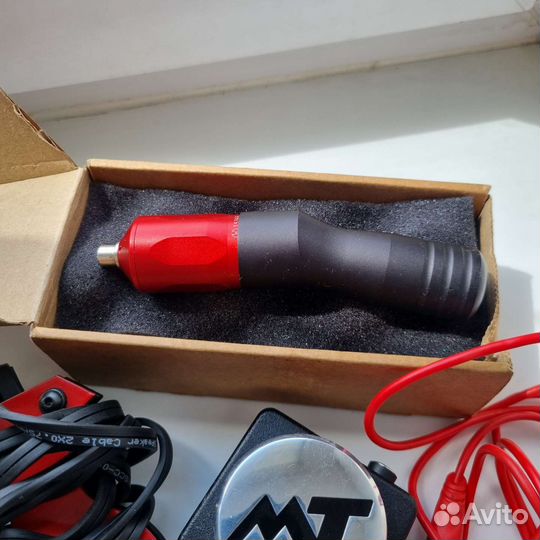 Тату-машинка Skinductor Vertigo + оборудование