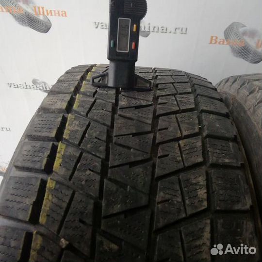Bridgestone Blizzak DM-V1 215/60 R16