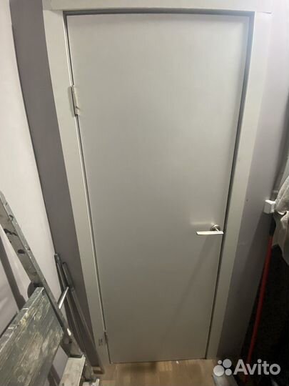 Дверь межкомнатная всборе с ручкой