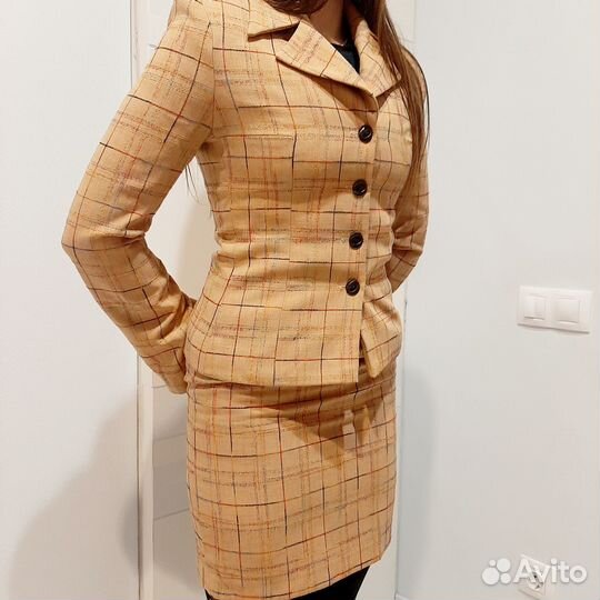 Костюм двойка юбка, пиджак