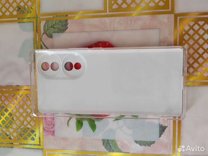 Продам силиконовые чехлы на хонор 70