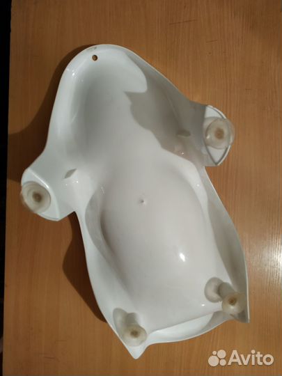 Ванна для купания ребенка (бесплатно)