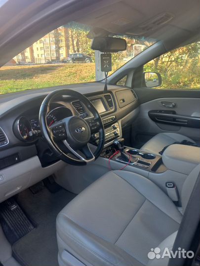 Пассажирские перевозки минивэн