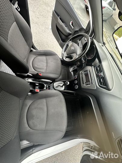 Kia Rio 1.4 AT, 2015, 81 700 км