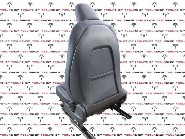 Сиденье переднее правое Tesla Model 3 2019