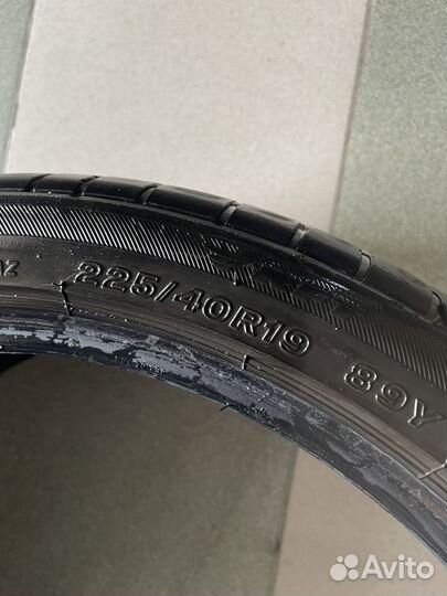 Bridgestone Potenza S001 225/40 R19 89Y