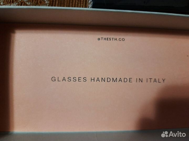 Солнцезащитные очки the 5th