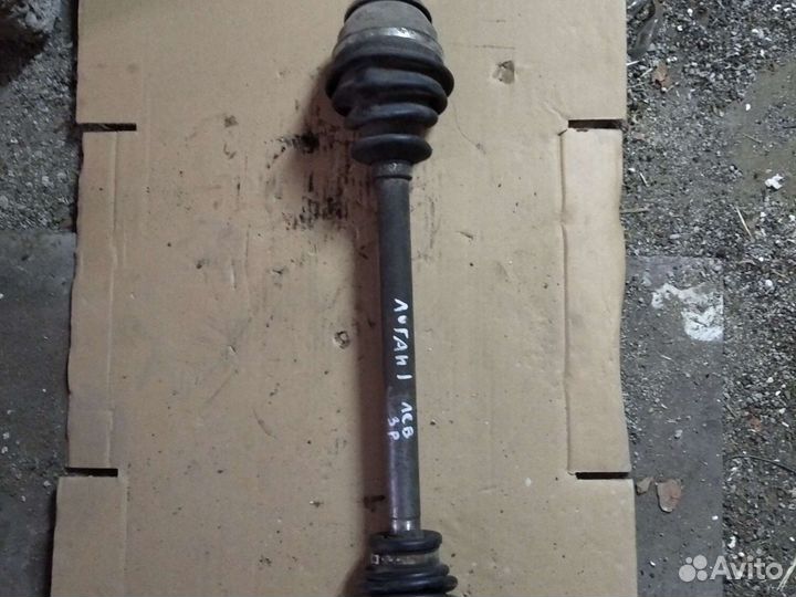 Привод левый Renault Logan