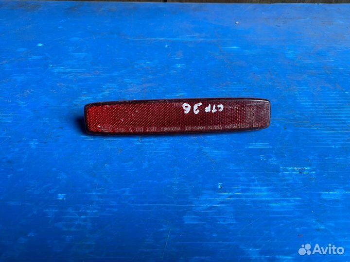 Катафот бампера задний левый Ssangyong Rexton 1