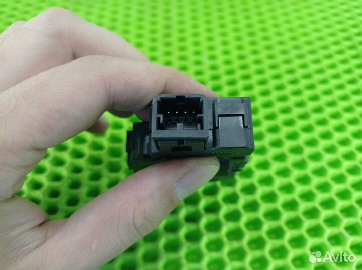 Моторчик заслонки печки