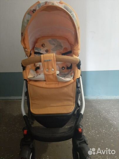 Продам коляску 3 в 1