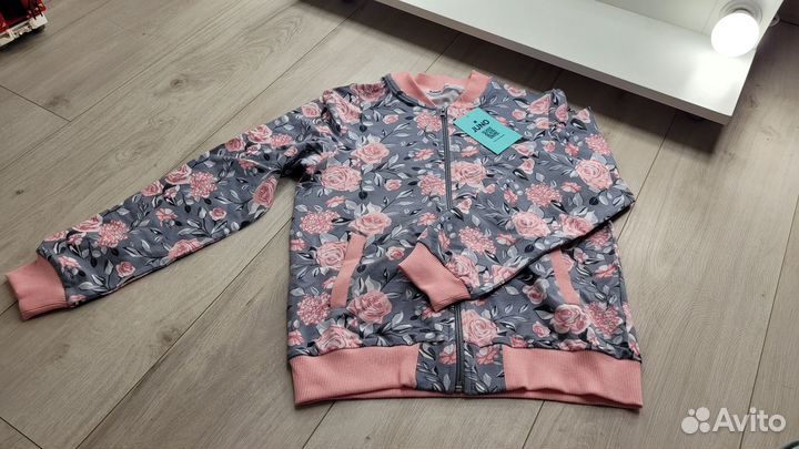 Свитшот для девочки на молнии