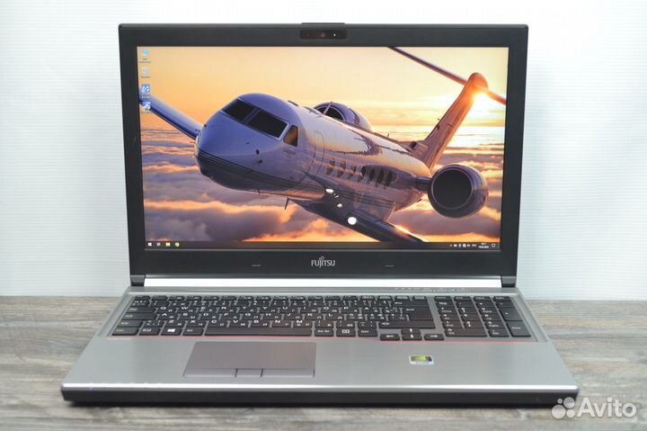 Fujitsu Celsius H760 Core i7