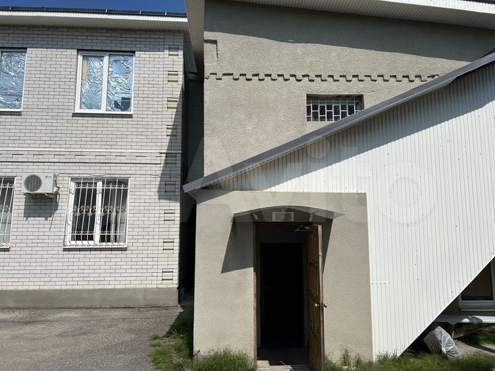 Свободного назначения, 1200 м²