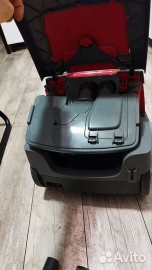 Пылесос Zelmer aquawelt 1500