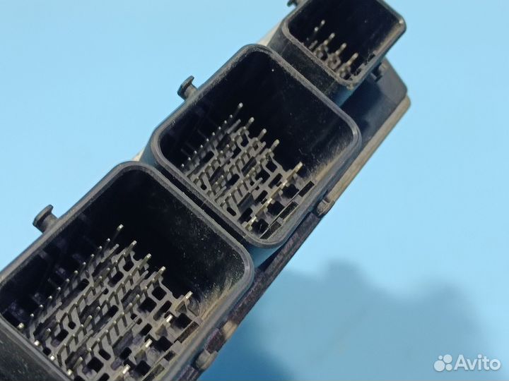 Блок управления двигателем для Peugeot 301