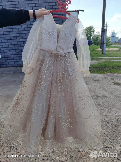 Платье на девочку 6-8лет