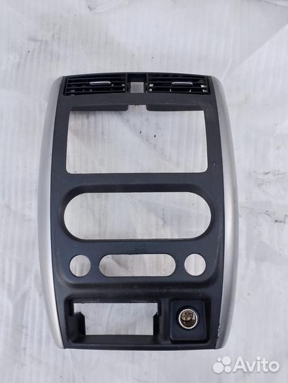 Накладка декоративная Suzuki Jimny