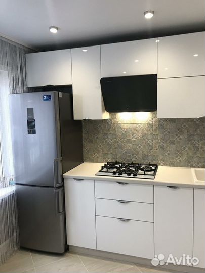 Кухня в белом пластике от производителя