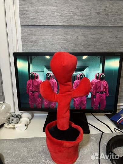 Танцующая игрушка кактус 