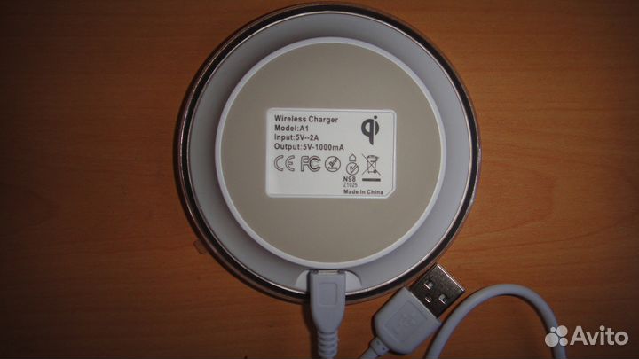 Универсальное Qi беспроводной зарядное устр-во нло