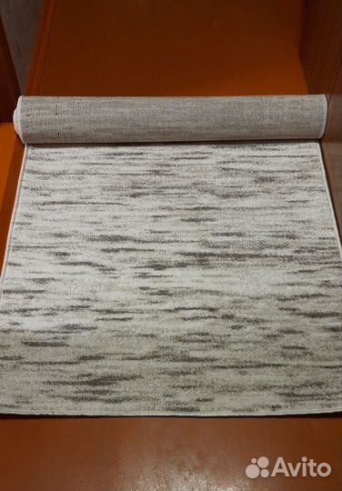 Ковровая дорожка новая