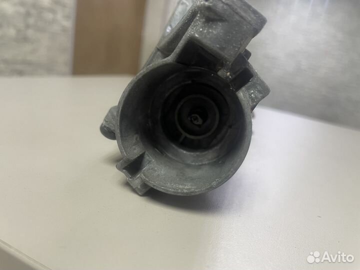 Замок зажигания Фольксваген Пассат Б5